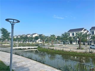 Cần bán gấp căn biệt thự 225 m2, chính sách ưu đãi miễn gốc lãi 18 tháng, ở đô thị centa riverside