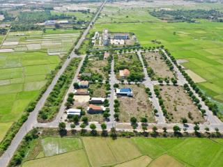 Bán đất 200m2 tđc ngọc sơn, mặt tiền đường stx, ninh hoà. duy nhất một lô chào bán giá đầu tư