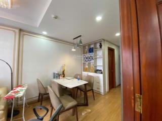 Cho thuê nhanh căn samsora 2pn2wc có logia, full nt 57m chỉ 6tr/tháng