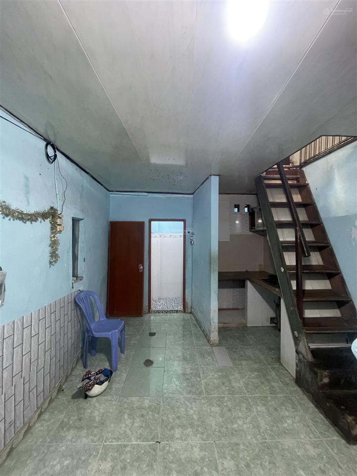 Bán nhà 2 tầng tttp nha trang , hẻm phương sài thông thống nhất . 17.2m2 giá 650 triệu