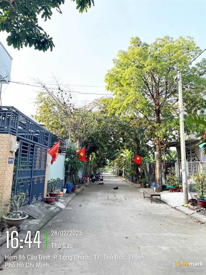 Đất 4,4m*21,5m kdl sinh thái đường cầu đình vuông vức cách ngã 3 long phước 200