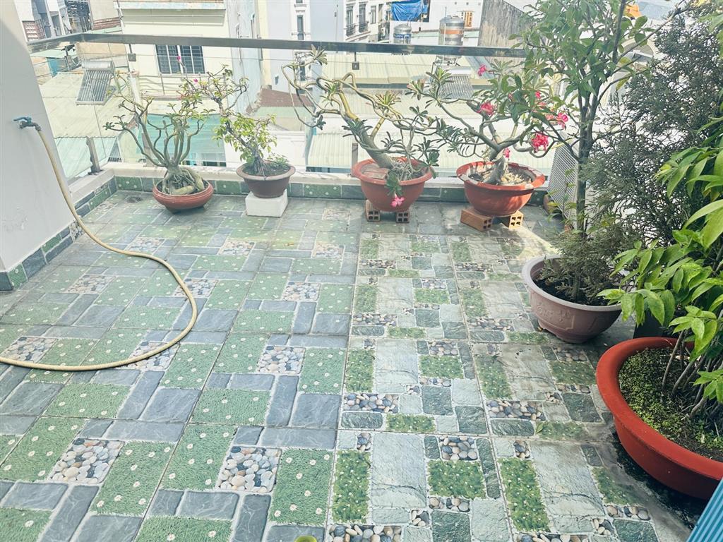 Bán nhà mặt tiền đường trần bá giao, p5, gv, dt 4x13m, trệt + lửng +2 lầu+ sân thượng, hh 1%