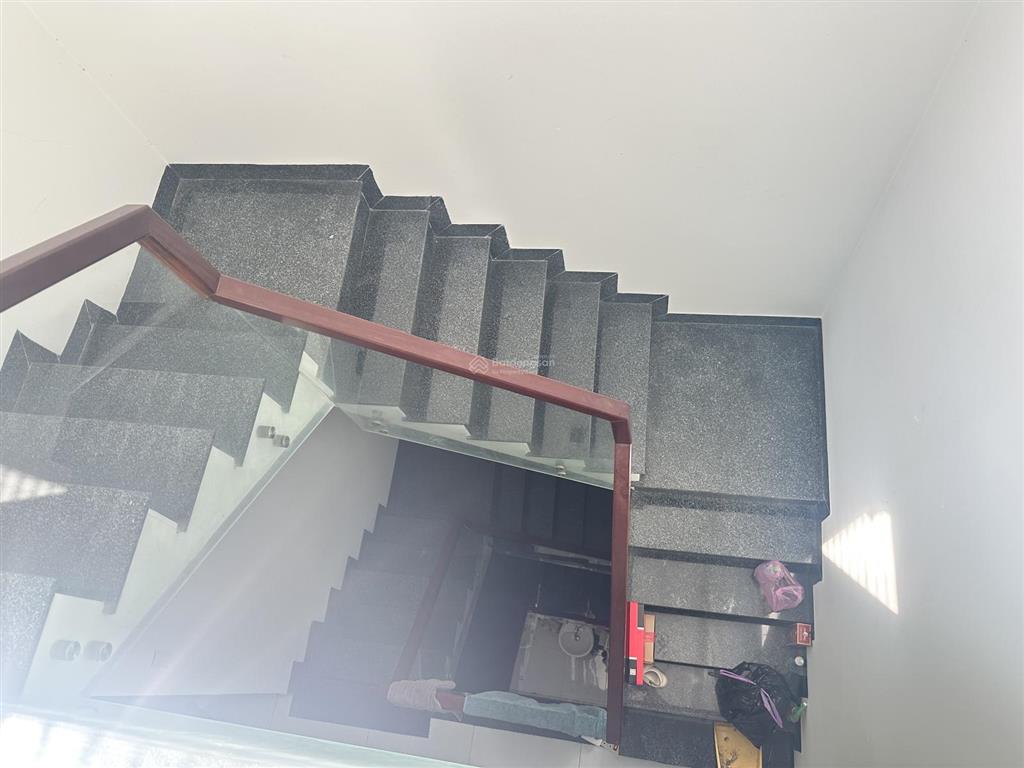 Bán nhà mặt tiền đường trần bá giao, p5, gv, dt 4x13m, trệt + lửng +2 lầu+ sân thượng, hh 1%