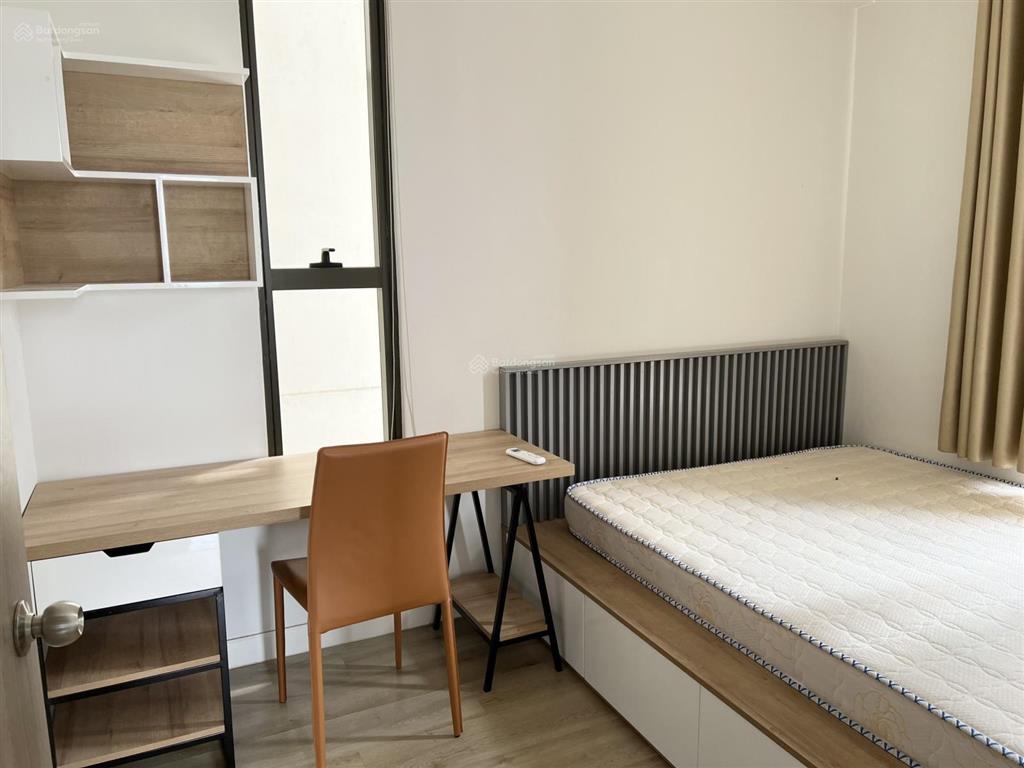 Siêu hot! cho thuê 3 phòng ngủ 2 wc icon 56 căn góc, 87m2 giá 20tr, nội thất mới, vào ở liền