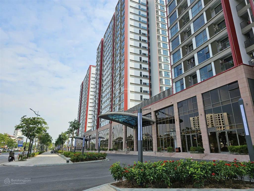 Chủ cần bán căn 120m2 (3pn + 3vs) cam kết giá rẻ nhất dự án giá 7.300 tỷ + miễn 1 năm phí dv