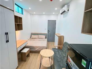 Siêu phẩm dòng tiền phố đội nhân, 10 m ra ô tô, 15 phòng khép kín, doanh thu 80tr/ tháng, giá 15 tỷ