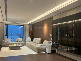 Tòa nhà quan nhân 120m2, 9 tầng, lô góc, 20 căn hộ cao cấp, doanh thu 130tr/tháng, giá 43 tỷ.