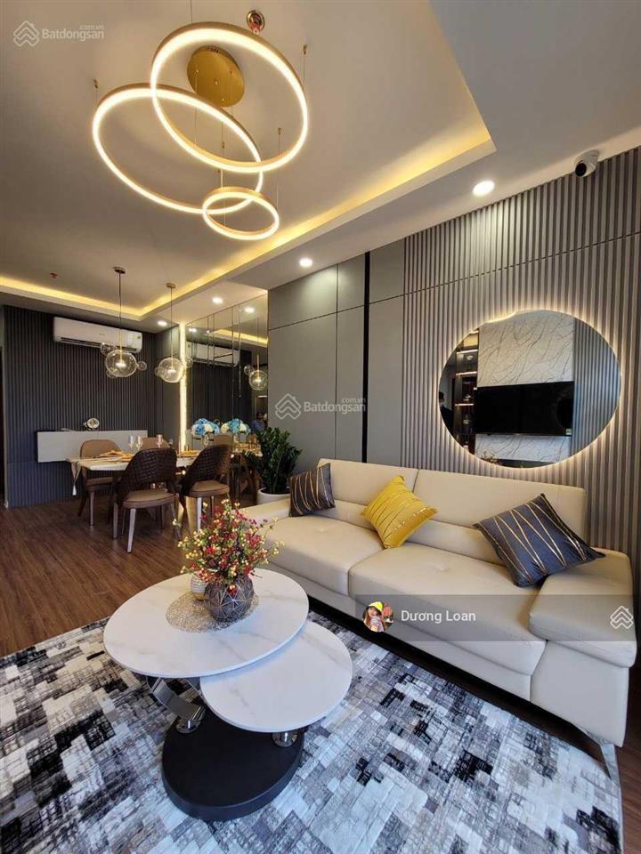 Cần bán gấp căn hộ tại vinhomes nguyễn chí thanh, 86m2, để lại nội thất.  0372 004 ***