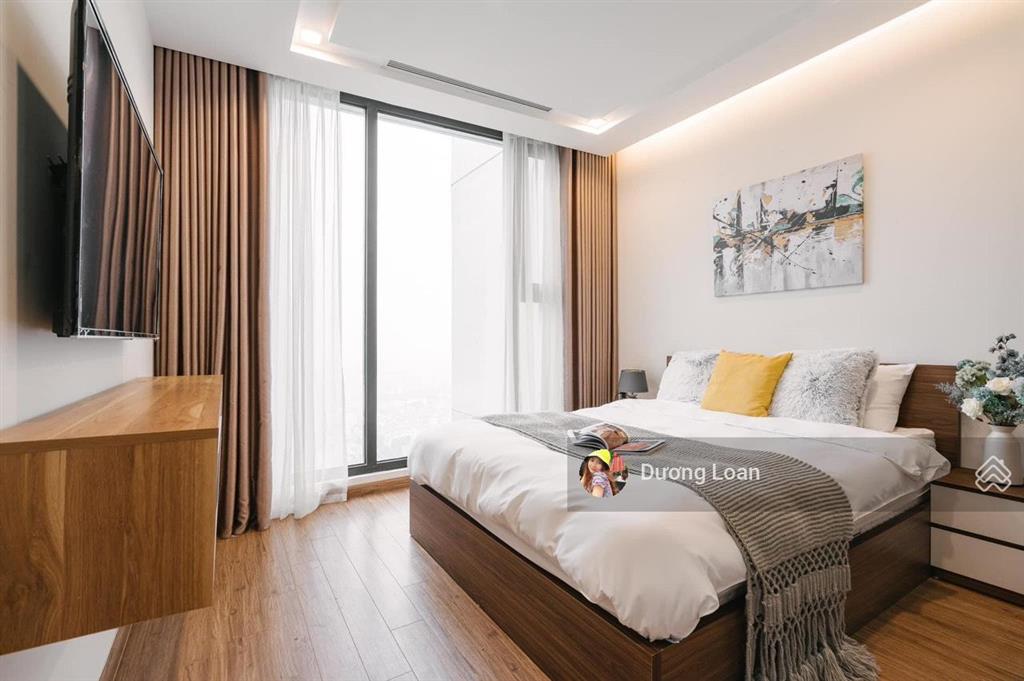 Cho thuê căn hộ chung cư vinhomes nguyễn chí thanh, 1 phòng ngủ full đồ giá 16,5 triệu full đồ