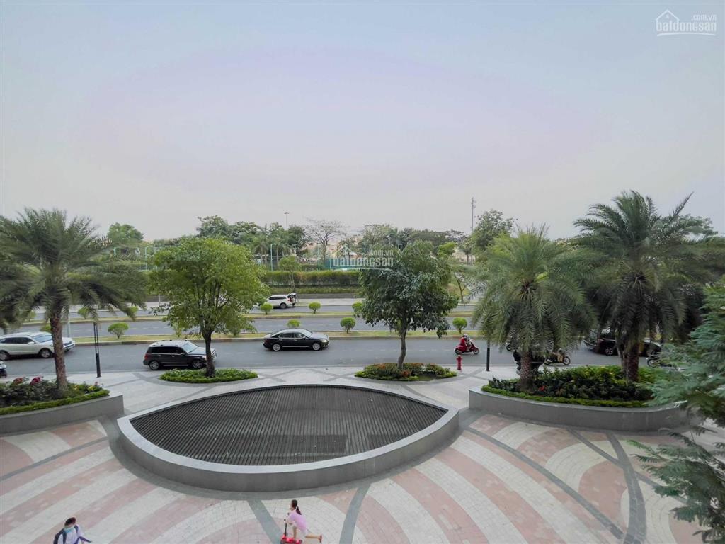 Chuyên cho thuê mặt bằng vinhomes central park giá từ 25 triệu/tháng.  0904 320 *** (mr. nguyên)