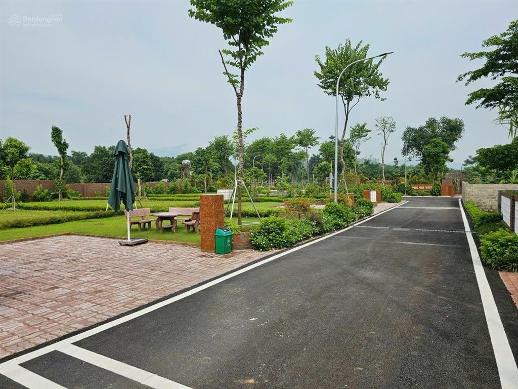 Chính chủ cần bán lô đất 350m2 tại xã phú cát, quốc oai, mặt tiền 8m, gần đhqg hà nội, đh fpt