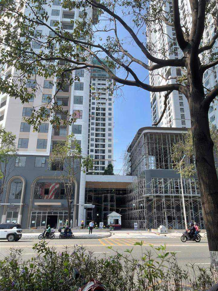 Shophouse dĩ an giá siêu rẻ chỉ 7 tỷ, đối diện siêu thị go dĩ an, bàn giao ngay