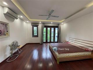 Nhỉnh 11 tỷ mà oto đỗ cửa mặt tiền hoa hậu 5,8m ngõ thông phongtôn đức thắng nhà 5t dt 45m