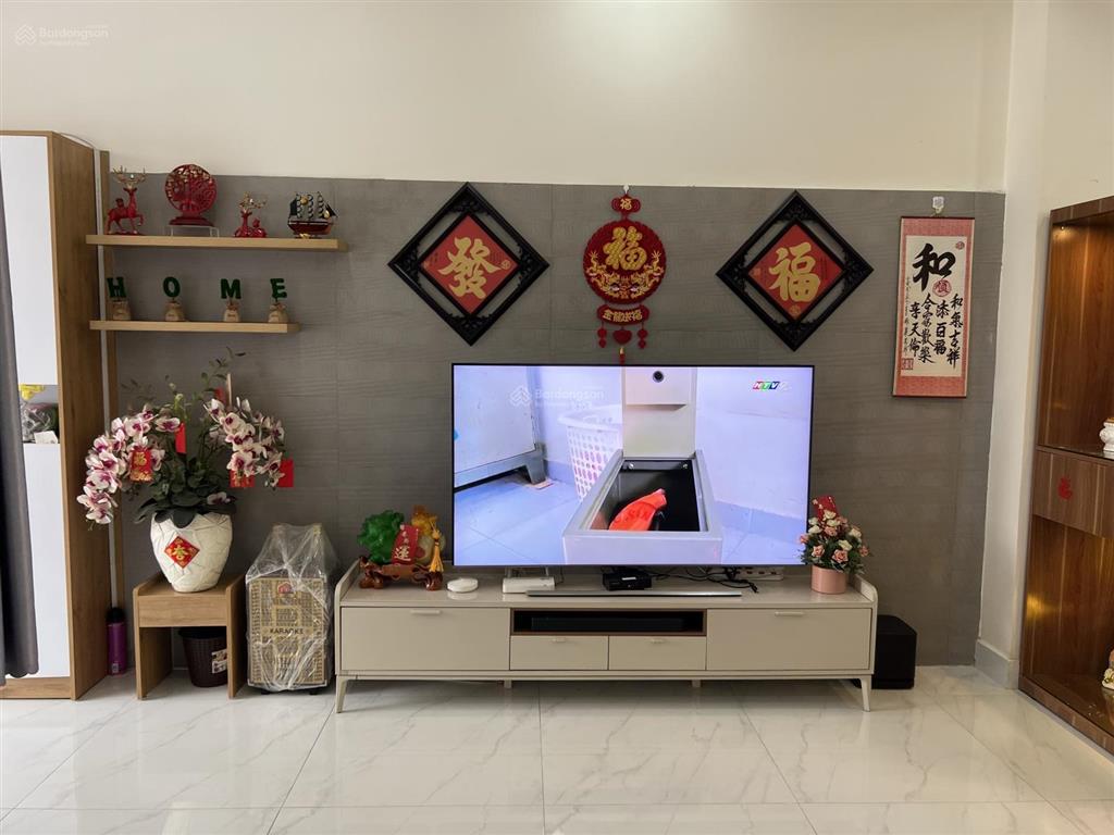 Lovera park full nội thất cao cấp,không có căn thứ 2 gía 8 tỷ, bớt lộc !