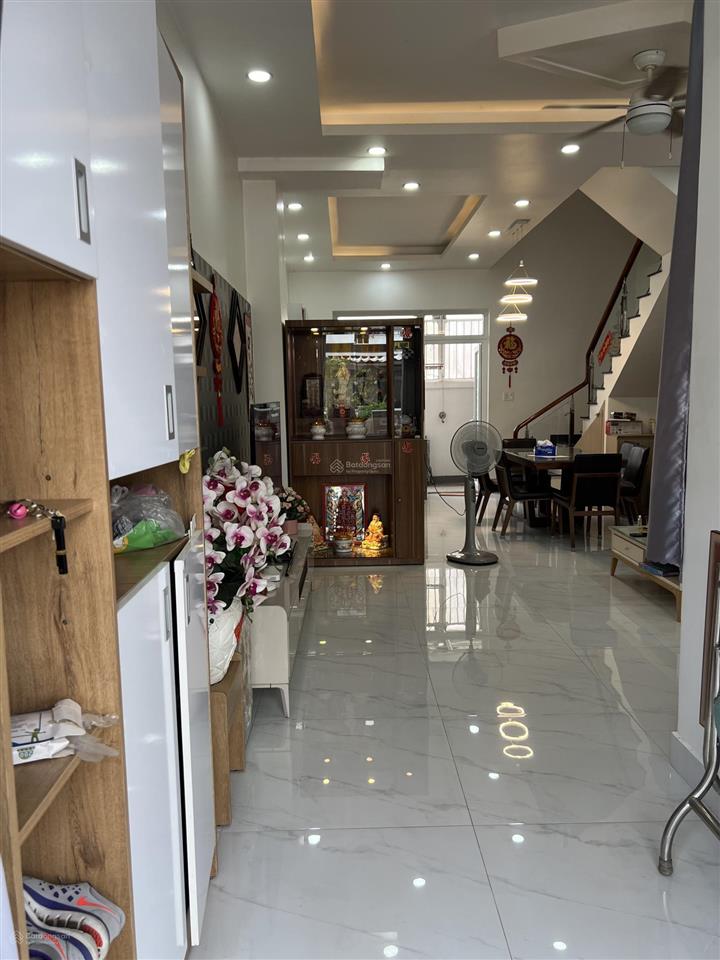 Lovera park full nội thất cao cấp,không có căn thứ 2 gía 8 tỷ, bớt lộc !