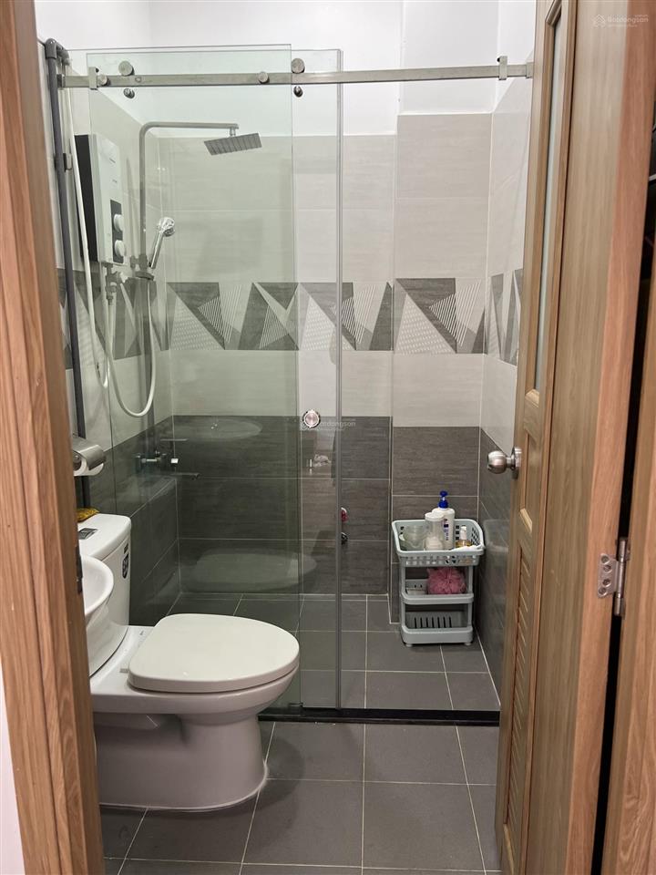 Lovera park full nội thất cao cấp,không có căn thứ 2 gía 8 tỷ, bớt lộc !