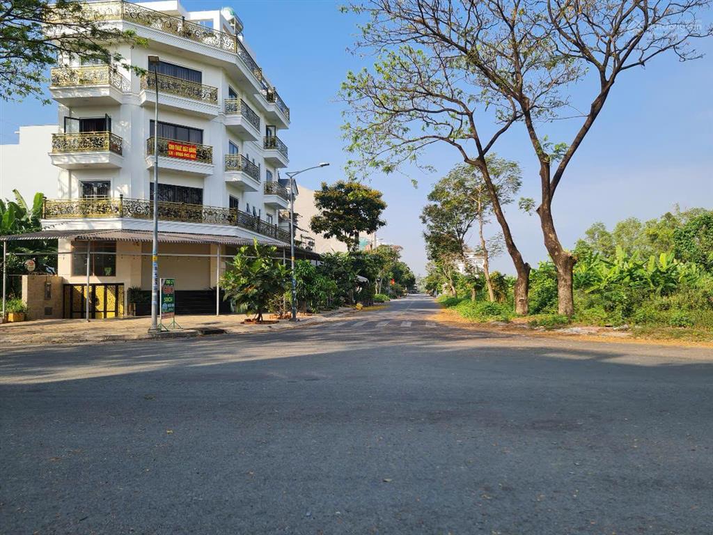 Bán đất biệt thự 8x20, dự án khang điền  gía 8,9 tỷ tl