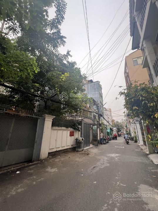 Bán nhà đường lê đình thám tân quý, gần siêu thị aeon 3 tầng, giá hơn 7 tỷ