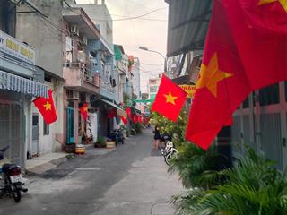 Bán nhà hẻm xe hơi 7 chỗ  gần chợ tân hương  dt 4x23. giá 7.4 tỷ