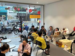 Quán cafe mặt tiền ở hcm đường nguyễn thị minh khai gần quận 1  quận 3