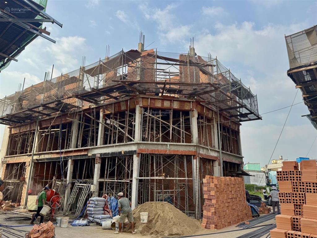 Nhà phố 3 tầng mặt tiền phú định chỉ 6,3tỷ. hỗ trợ vay đến 70%. gọi 0934 772 *** được tư vấn 24/7