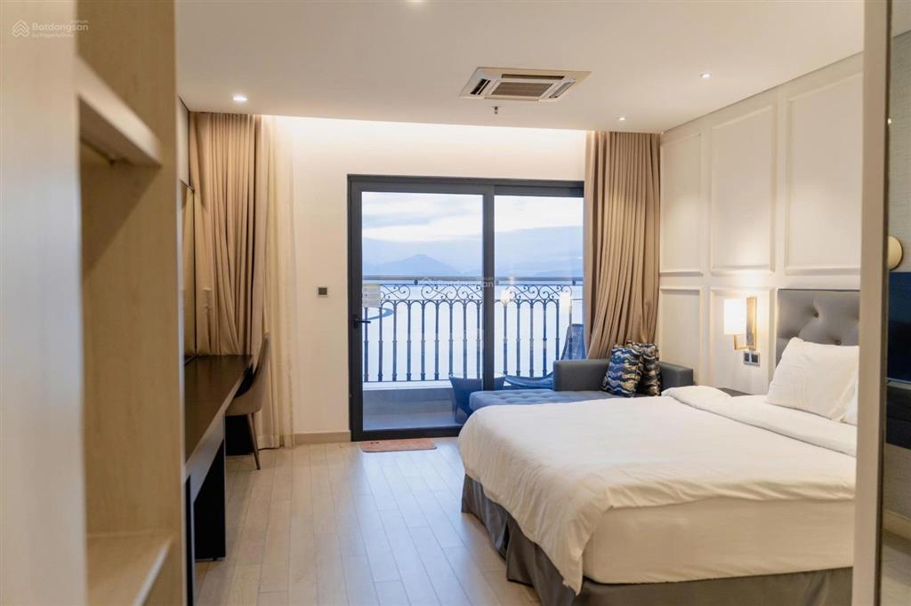 Chính chủ cần bán căn hộ golden bay dát vàng view biển vịnh trực diện siêu đẹp giá chỉ 1tỷxx
