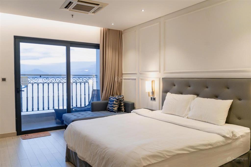 Chính chủ cần bán căn hộ view trực diện biển ở đà nẵng golden bay,y hình có hợp đồng sẵn cho thuê