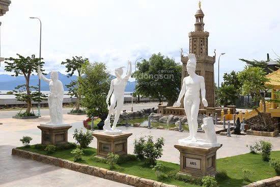 Chính chủ cần bán căn hộ view trực diện biển ở đà nẵng golden bay,y hình có hợp đồng sẵn cho thuê