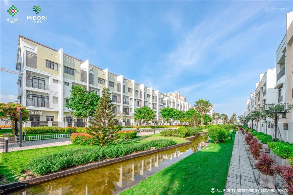 Bán nhà phố liền kề 6x19m, khu đô thị midori park, cđt becamex tokyu, nhận nhà ngay, cạnh sthị aeon