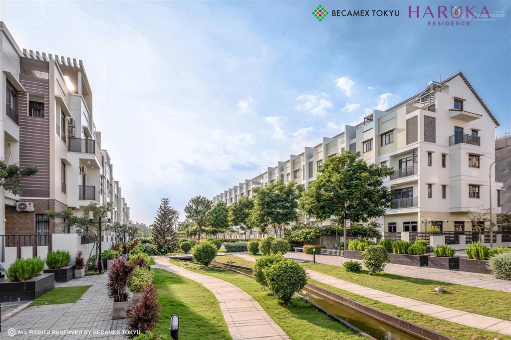 Bán nhà phố liền kề 6x19m, khu đô thị midori park, cđt becamex tokyu, nhận nhà ngay, cạnh sthị aeon