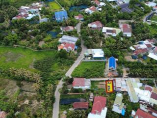 Bán đất võ dõng, vĩnh trung  nha trang  lô đất 79.5m2 full thổ cư  sót lại trong dân