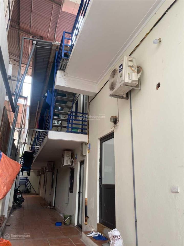 Bán nhà trọ cao cấp ô cách sát ktx sam sung s=195m2, 26phòng ở full 4,x tỷ oto vào thông kđt vigra