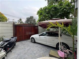 Giá đầu tư! bán nhà dt 239m2, mt 8.8m, đường tây hồ, gara ô tô, kinh doanh, giá 90 tỷ