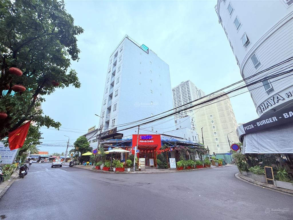 Cặp đất mặt tiền đường đỗ bí vị trí cực đẹp, trung tâm khu phố du lịch biển mỹ an