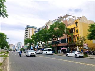 Cặp đất 2 mặt tiền cực đẹp đường võ nguyên giáp ngang 14m, gần biển