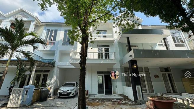 Chính chủ bán gấp căn nhà phố hoja villa chốt nhanh 14 tỷ 5 thương lượng khách thiện chí 0979 940 ***