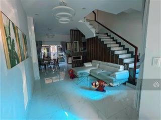 Chính chủ cho thuê nhà phố 75m2 vali vào ở chỉ 15tr alo 0979 940 *** thảo nguyên