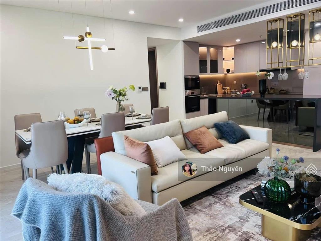 Mua trực tiếp cđt bán căn 3 pn đẹp góc thoáng 131 m2 giá tốt, hdt sẵn 0979 940 ***