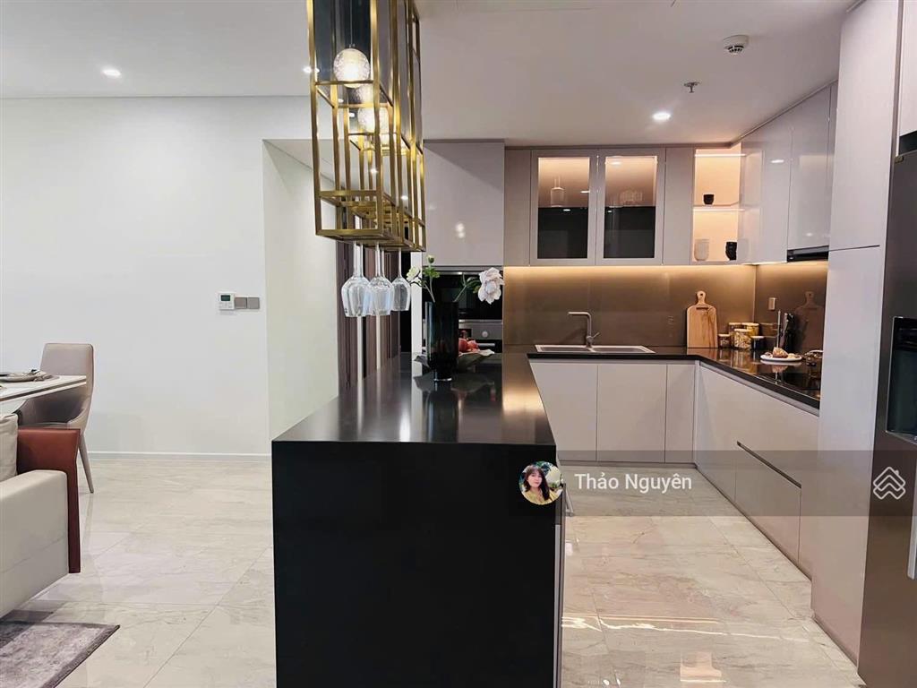 Mua trực tiếp cđt bán căn 3 pn đẹp góc thoáng 131 m2 giá tốt, hdt sẵn 0979 940 ***