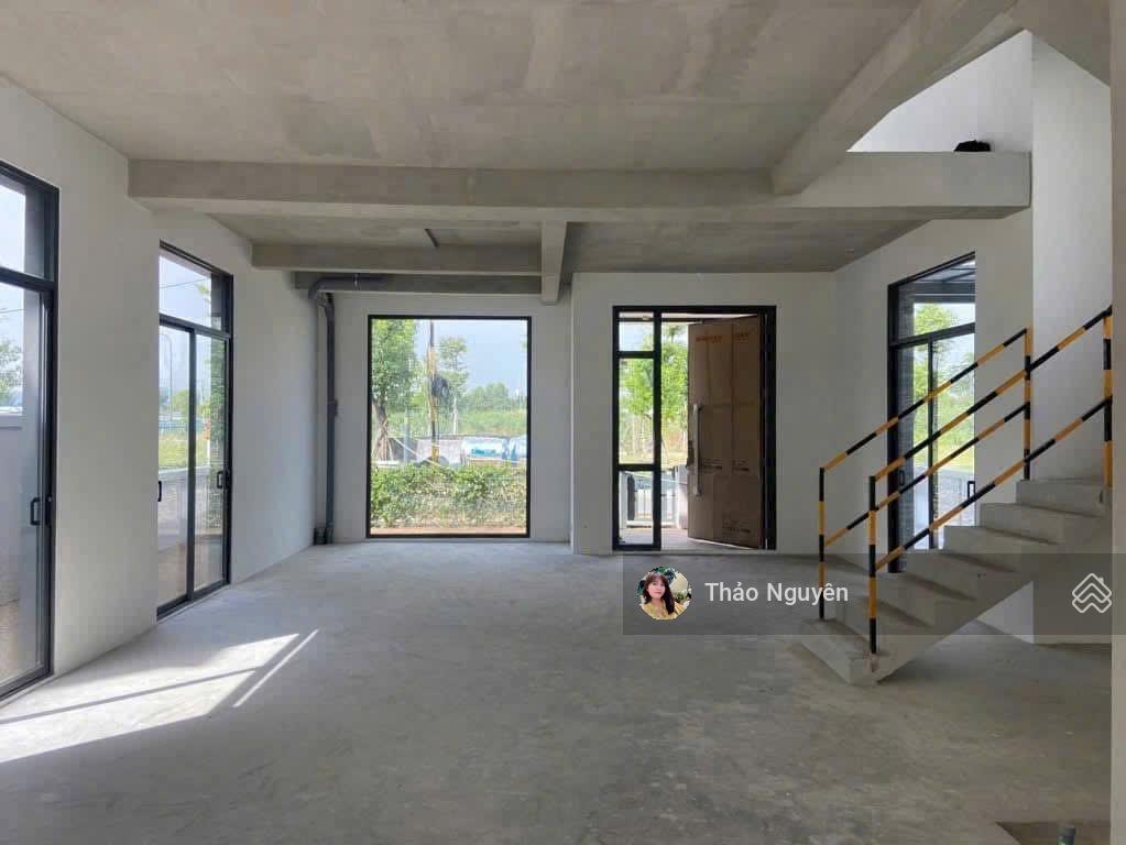 Mua trực tiếp cđt ưu đãi lên đến 3,6 tỷ thanh toán trước 5 tỷ 6 nhận nhà đẹp gọi ngay 0979 940 ***