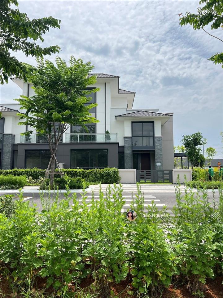 Mua trực tiếp cđt ưu đãi lên đến 3,6 tỷ thanh toán trước 5 tỷ 6 nhận nhà đẹp gọi ngay 0979 940 ***