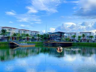 Chính chủ kẹt tiền bán gấp villa 90m2 view hồ cực đẹp 7.75tỷ, villas 8x15m giá 9.xtỷ 0979 940 ***