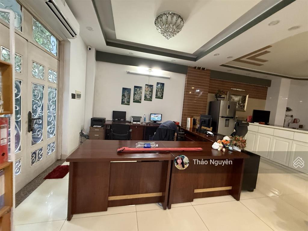 Chính chủ bán gấp biệt thự liền kề 144m2 chỉ 1x tỷ bàn giao full nội thất đẹp cao cấp 0979 940 ***