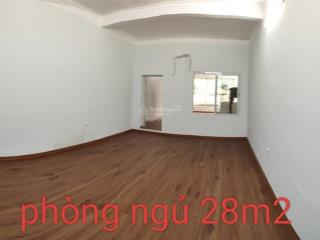 Cho thuê căn hộ mặt phố trung tâm quận đống đa