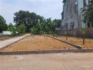 100m2 lô góc 2 mặt tiền trục chính đồi sen, bình yên cách công nghệ cao hòa lạc chỉ 1km.