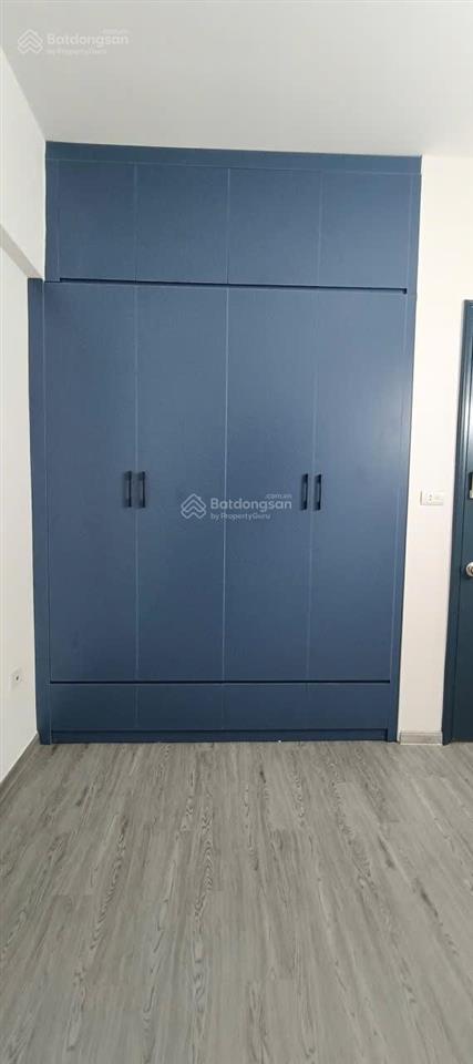 Cần bán căn góc 2 ngủ  kđt việt hưng, long biên. 69m2. để lại nội thất. giá 4 tỷ.  0981 716 ***