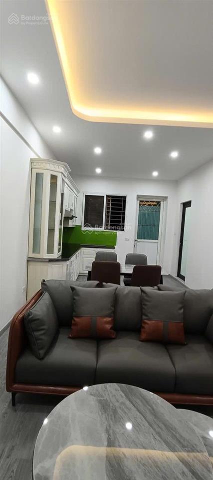 Cần bán căn góc 2 ngủ  kđt việt hưng, long biên. 69m2. để lại nội thất. giá 4 tỷ.  0981 716 ***