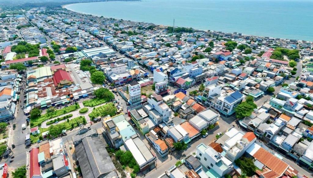 Bán cụm 04 lô liền kề đất biển bình thuận, đường qh 29m thông thẳng ra biển, ngay kdc hiện hữu