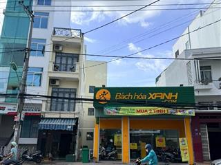 Bán lô đất mặt tiền 2/4 đang cho thuê 40 triệu / tháng , chiều ngang 7,6m , giá 125 triệu /m2