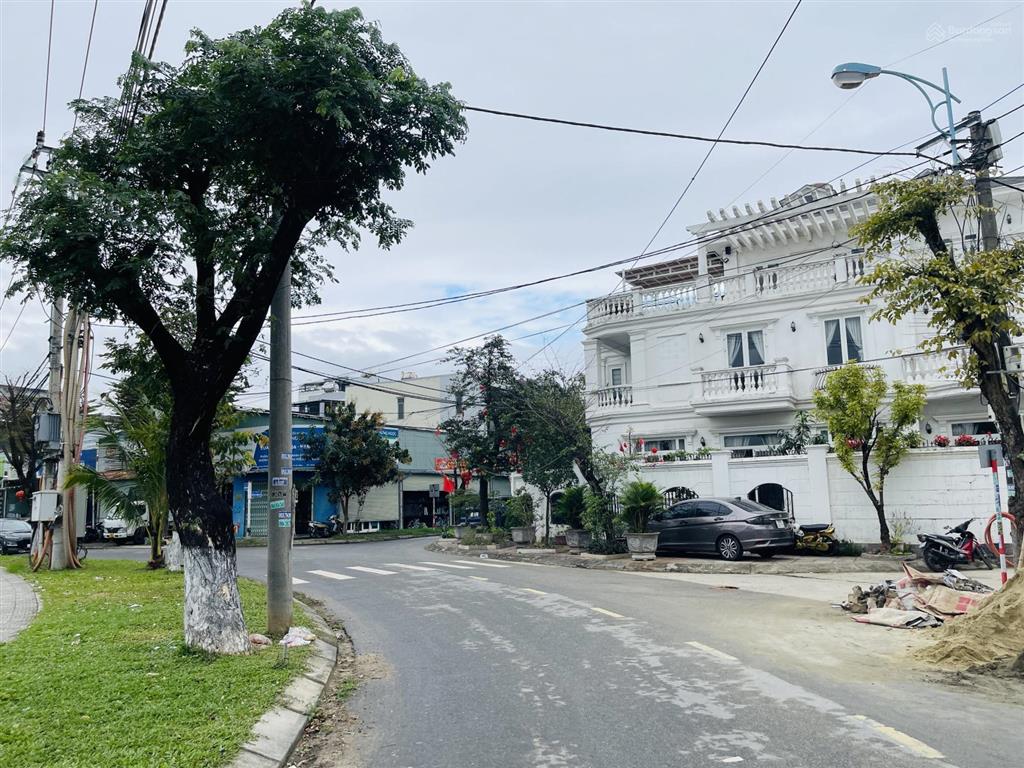 Bán đất biệt thự 2 mặt tiền phạm viết chánh gồm dãy phòng thu nhập 25 triệu/ tháng, giá 12.5 tỷ